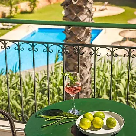 Hotel de apartamente Theros Retreat Kefalonia Island